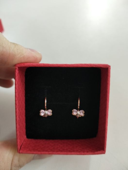 Продам детские сережки