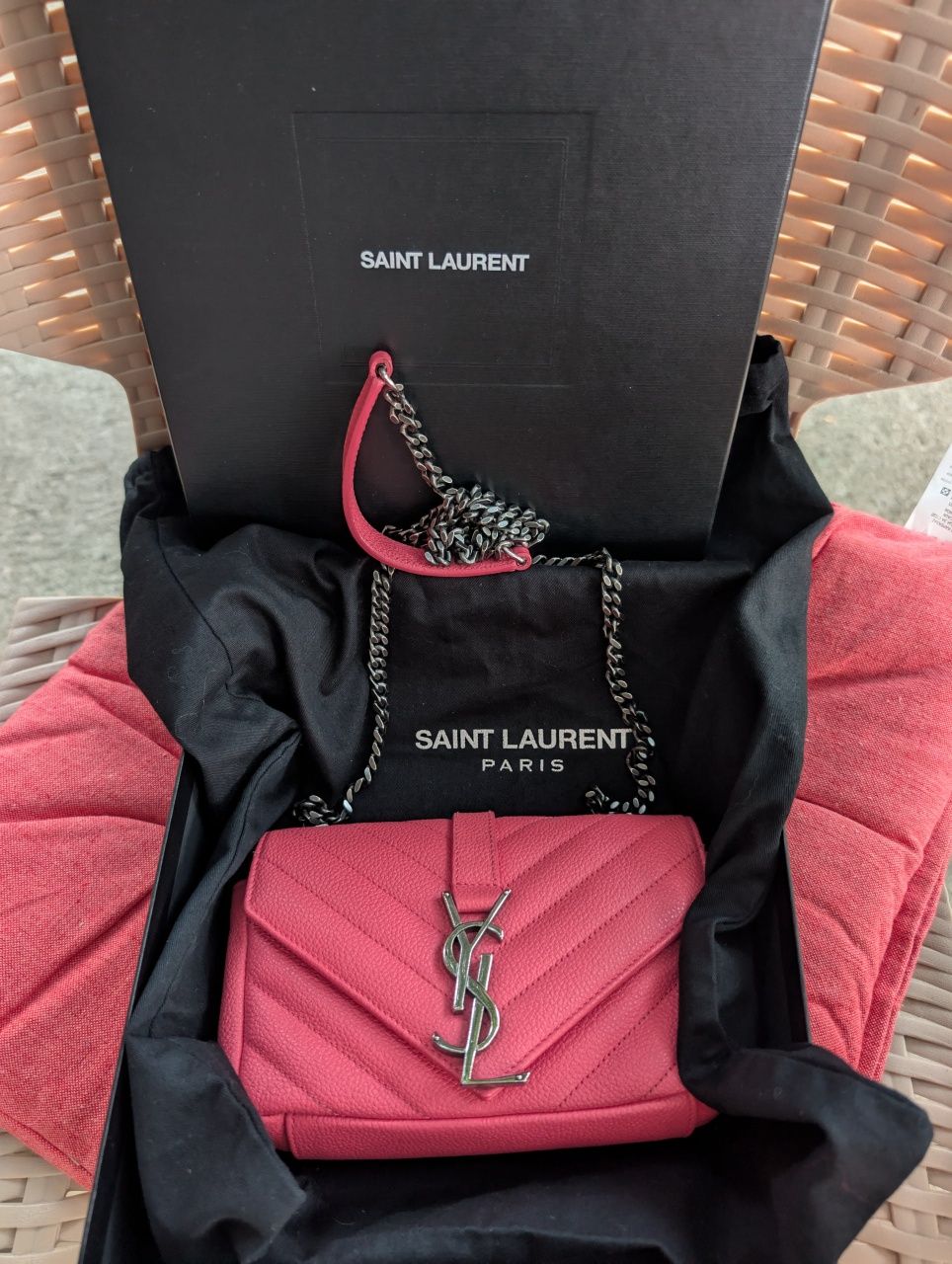 Geanta dama Yves Saint laurent