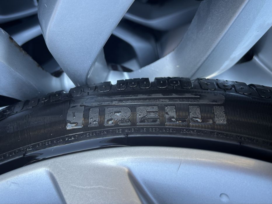 Джанти с гуми Hyundai  215/40/18 5x114,3