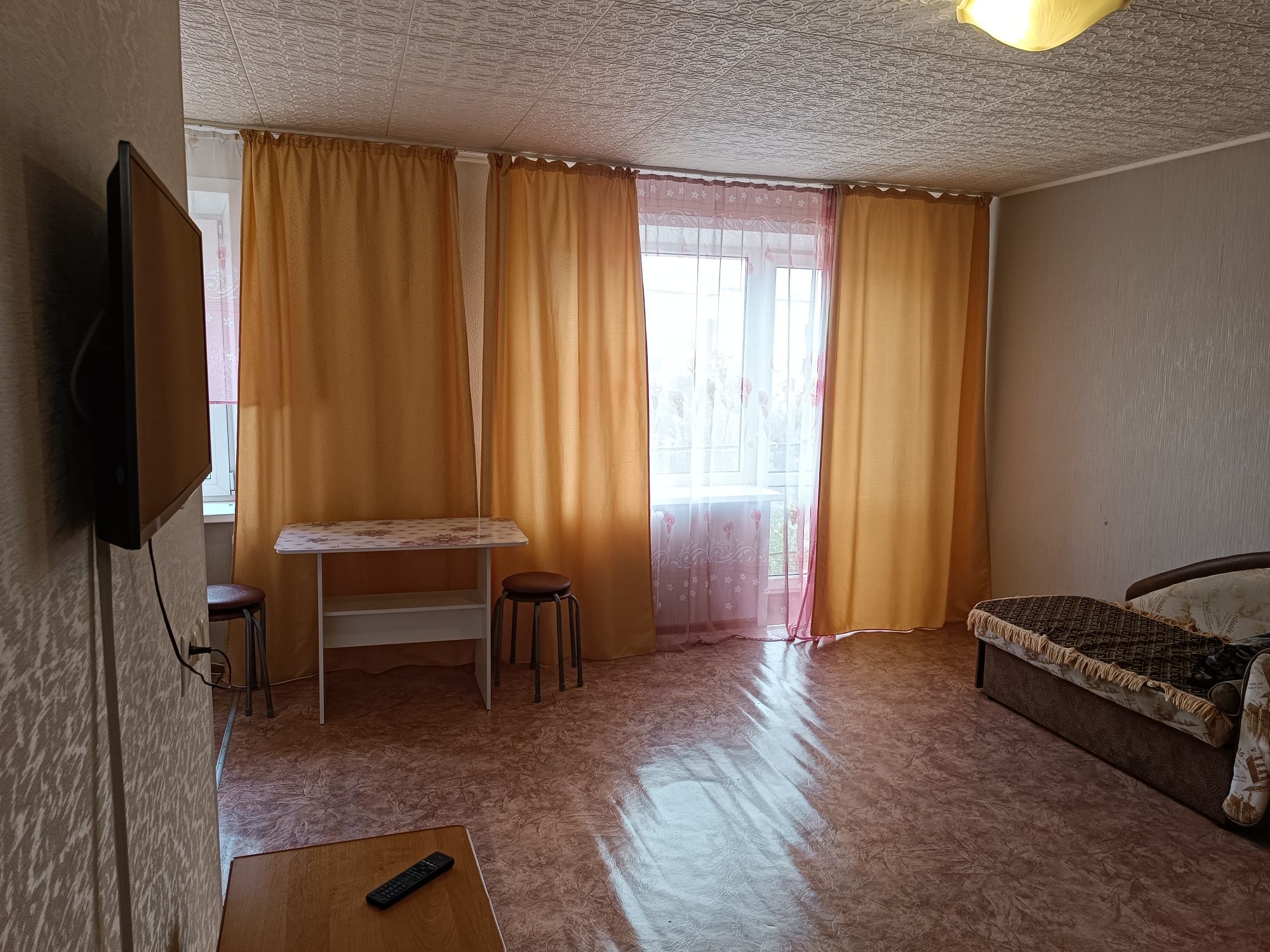 Продам однокомнатную квартиру г Лисаковск, 1-мик-он, дом 12, этаж 4/5.