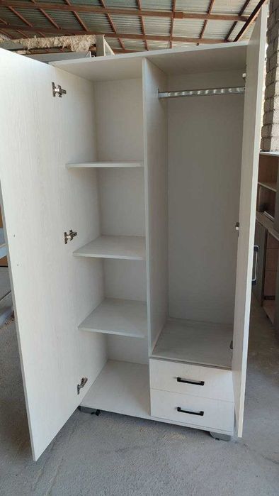 Shkaf sotiladi ishlab chiqarish sehidan