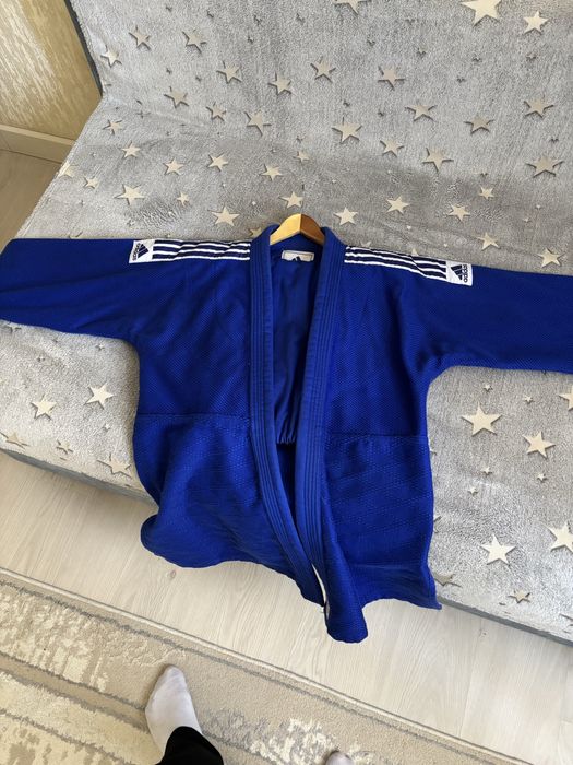 Продается кимоно для дзюдо Adidas