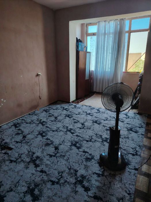 Навоий шахар  Зарафшон гранд уйларидан 2 хонали квартира сотилади,