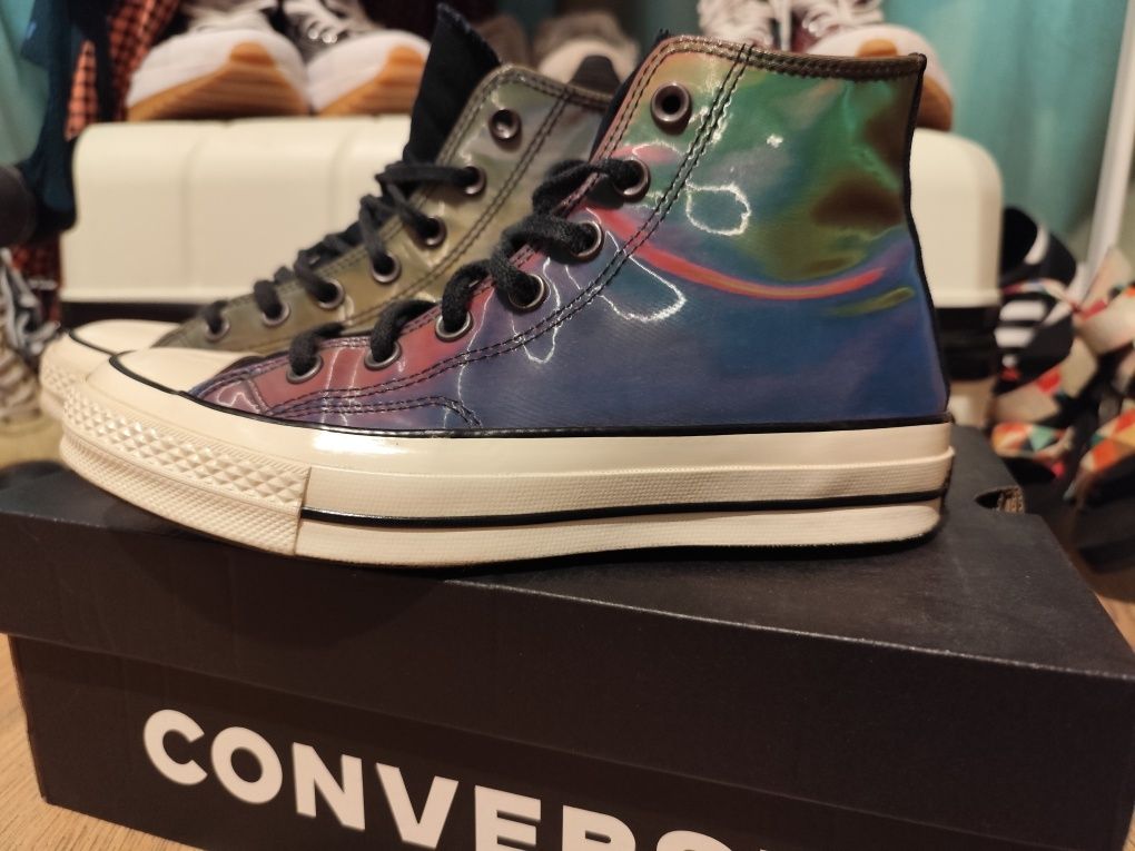 Кецове хамелеон Converse