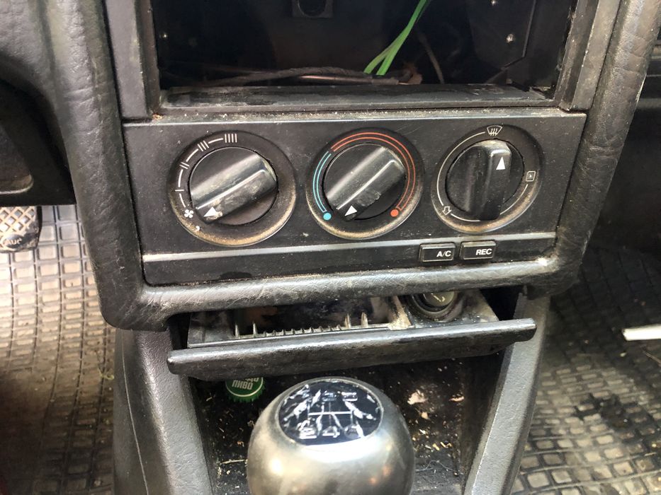 Ауди 80 б3 1.8 карборато 75 кс