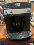 Espressor cafea DeLonghi Magnifica