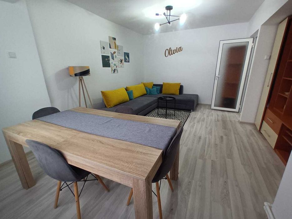 Inchiriez apartament 2 camere in Galati