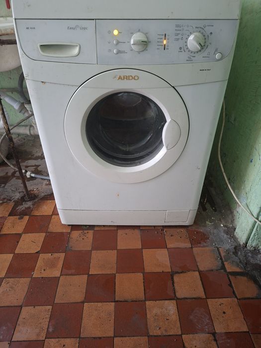 стиральную машина Ardo продам
