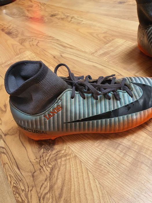 Crampoane  Mercurial CR7