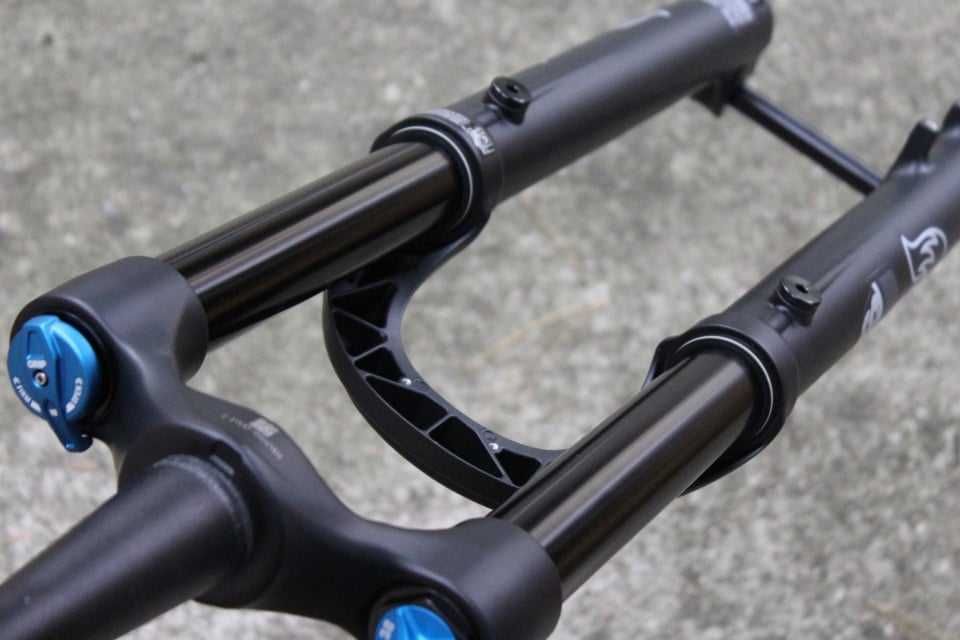 Fox 38 Rhythm E-tuned FLOAT 29" 180mm Grip