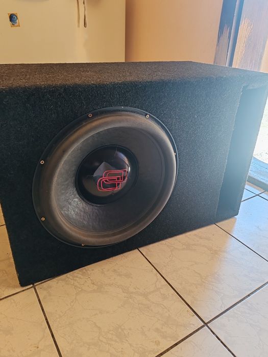 Subwoofer DD și amplificator Sound Digital