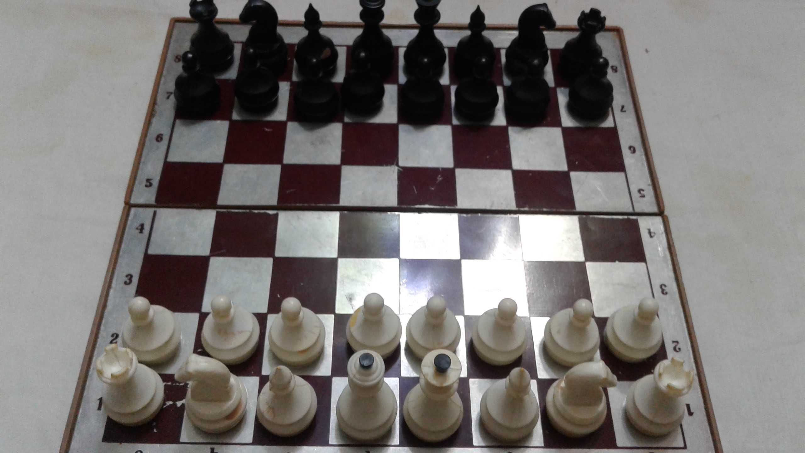Шахматы советские на магнитах