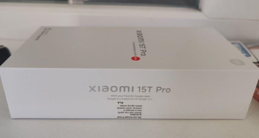 Xiaomi 15T Pro 256GB 12GB ram Gray + Woven strap ring stand