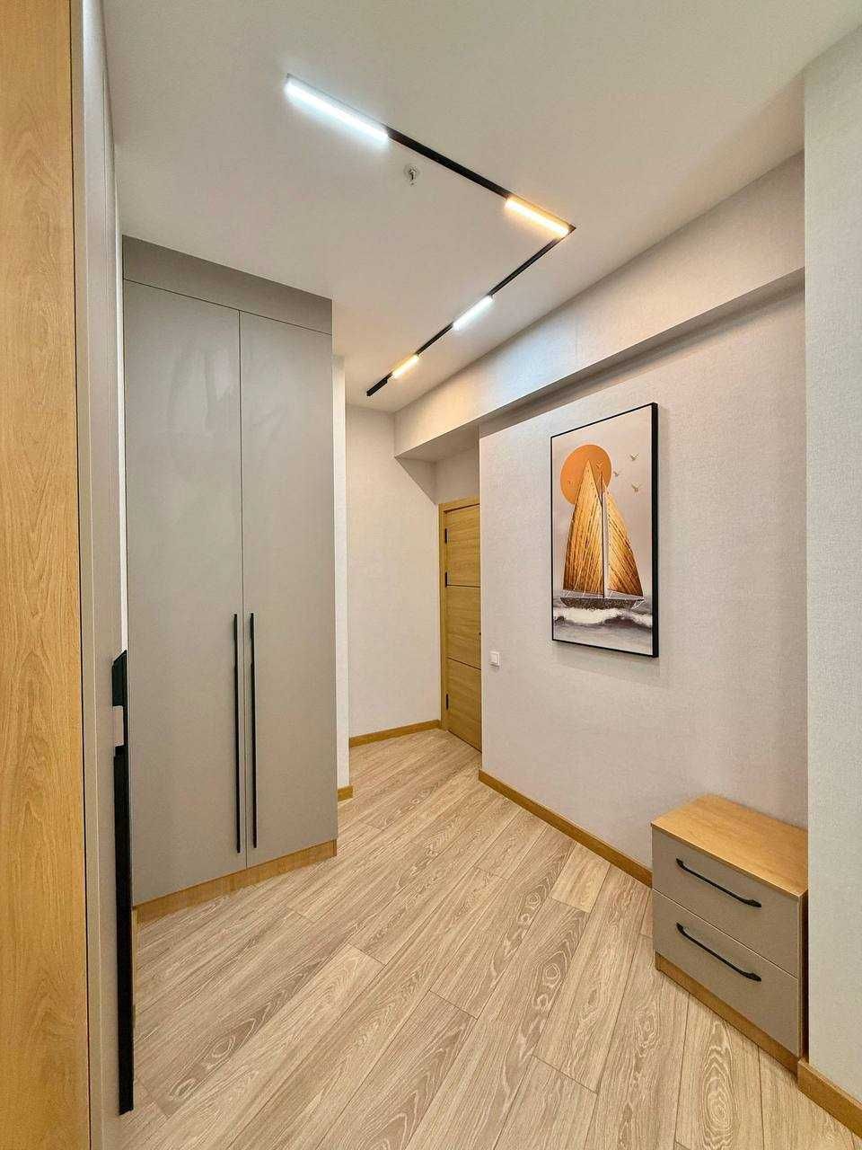 2-комн. квартира в Akay City, 22 этаж, авторский ремонт, Дархан`