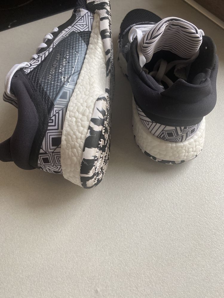 Vând Adidas Marquee Boost