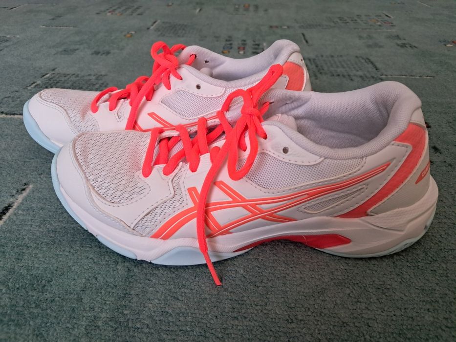 Дамски маратонки Asics