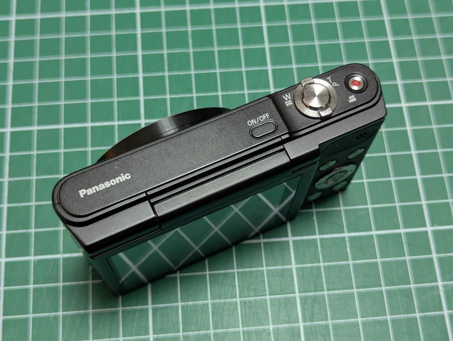 Camera foto Panasonic Lumix SZ10 Digicam compact flip screen 16mp CCD