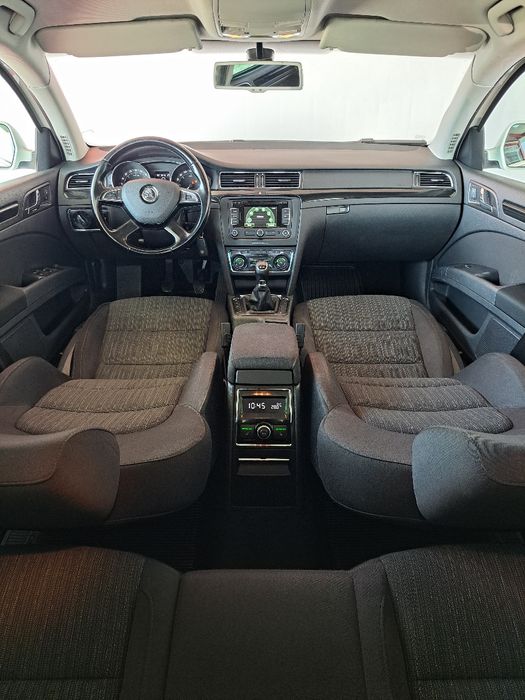 SKODA superb 4×4