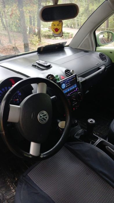 Vând Volkswagen beetle