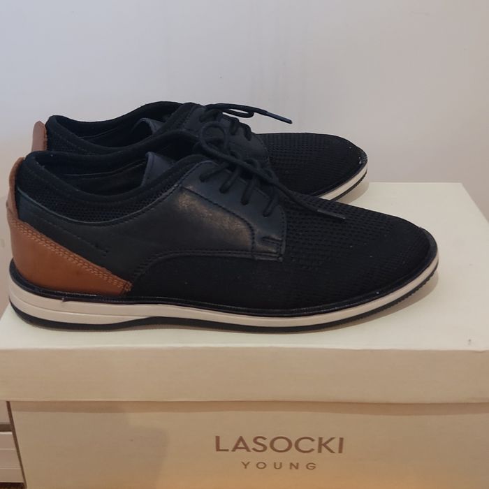 Детски официални обувки LASOCKI young