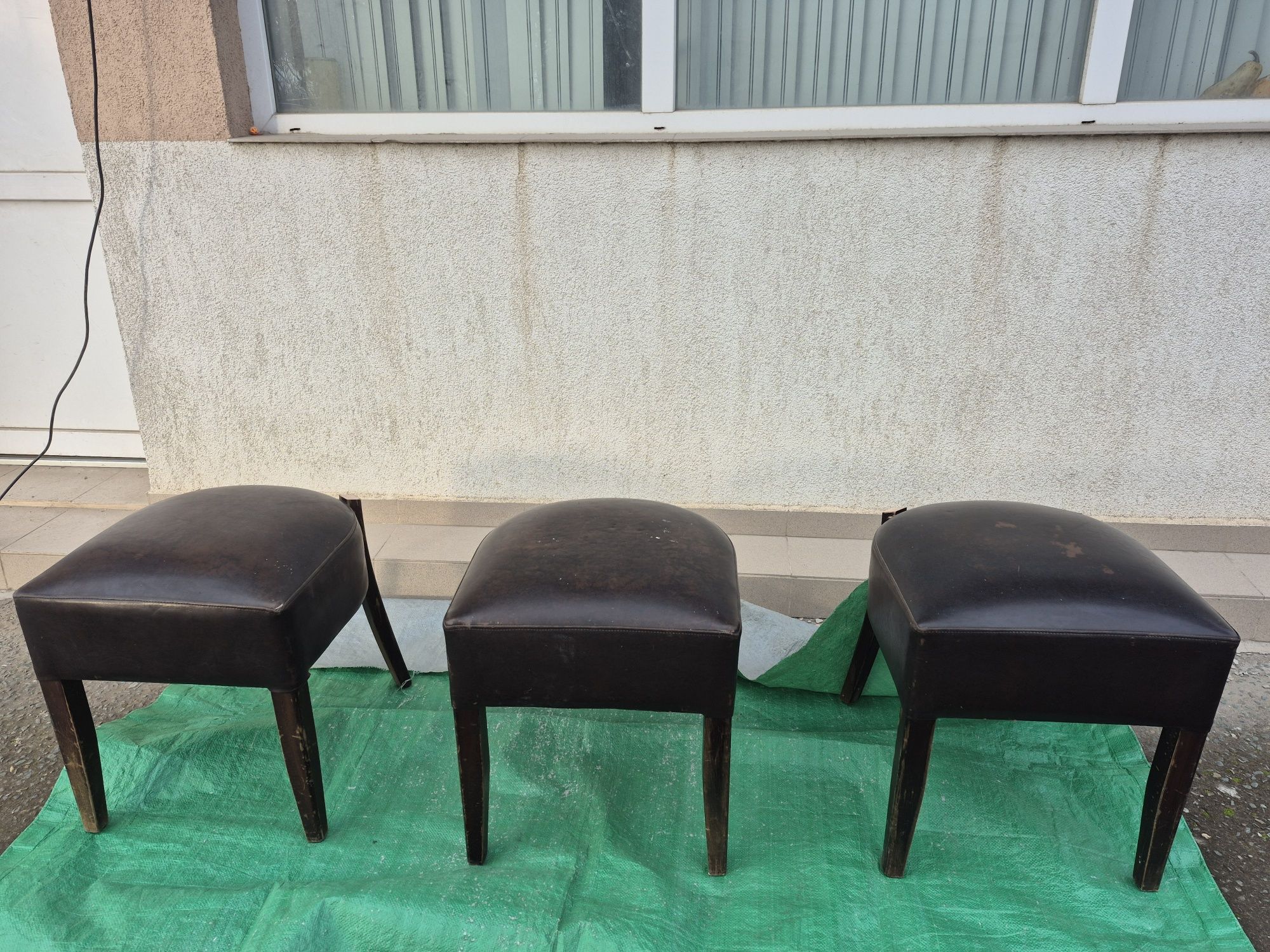 3 tamburete (Scaune) ideale pentru terasă acoperita (balcon),birou