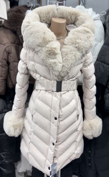 Geaca groasa cu blana detasabila