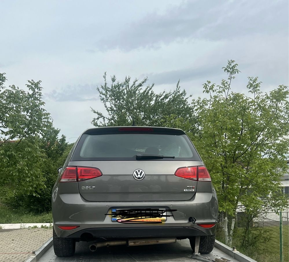 Dezmembrez golf 7 1.6 tdi dsg