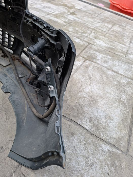 Предна S line броня за Ауди А4 Б7