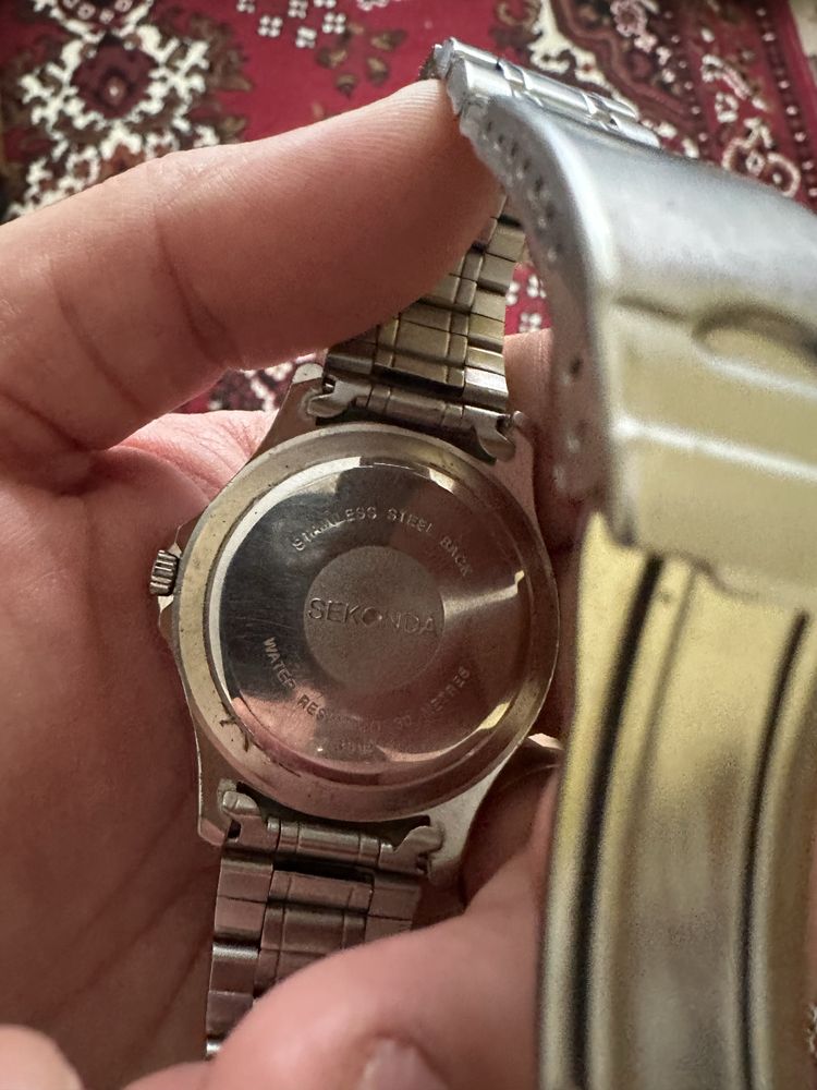 Vand ceas swatch si sekonda