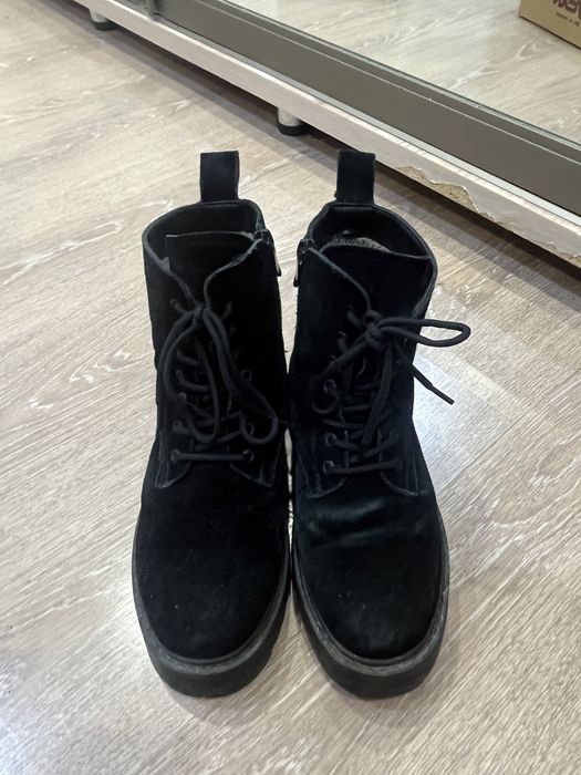 Б/у зимяя обувь