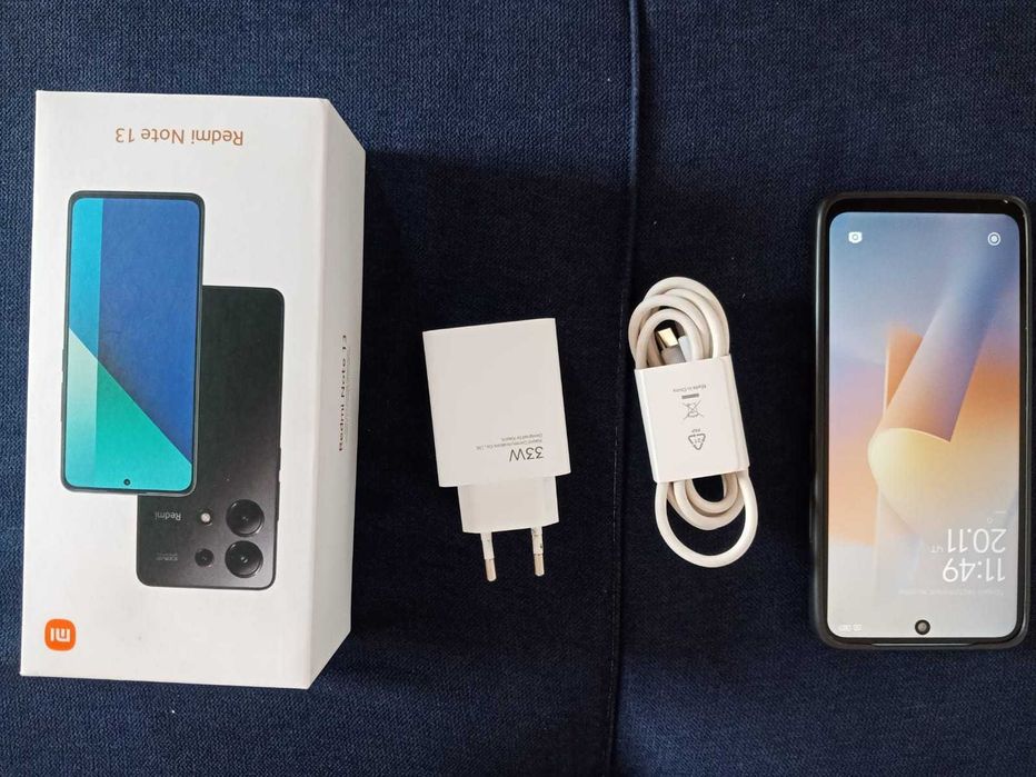 Смартфон Redmi note 13