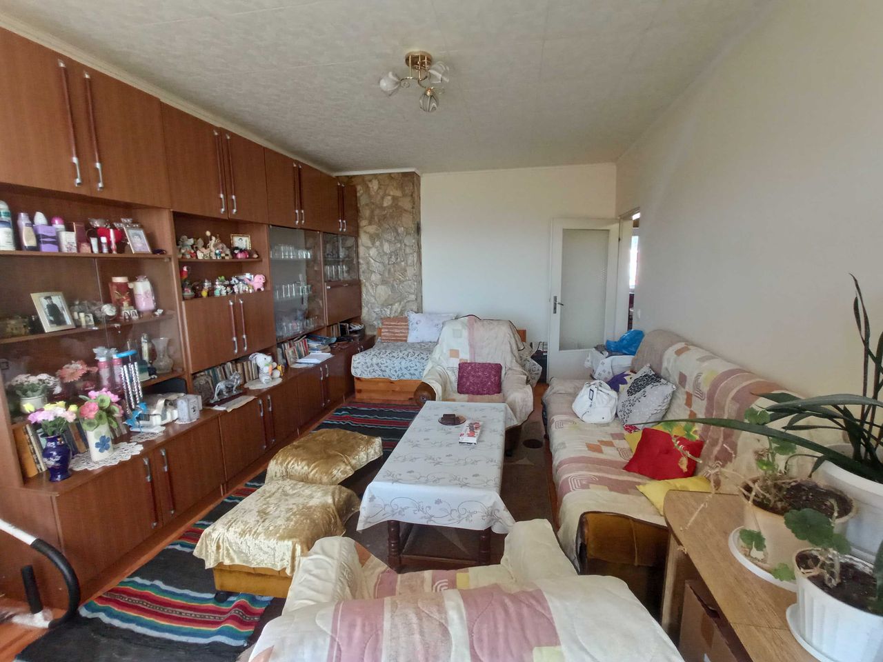 Продава се Двустаен апартамент в Пирдоп - 70 кв.м за 875 €/кв.м - Снимка #5