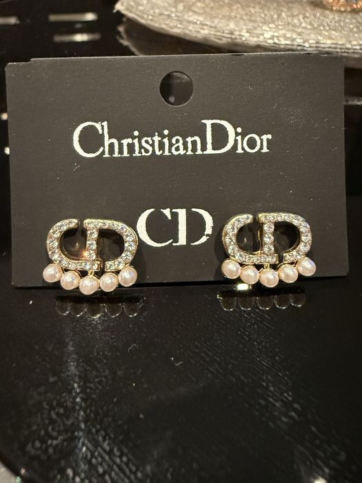 Златисти обеци Christian Dior