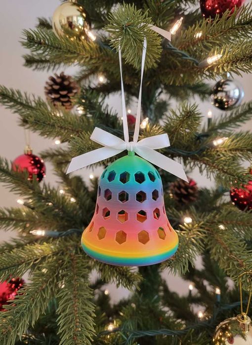 Новогодние игрушки