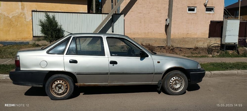 Продам нексия 2005год