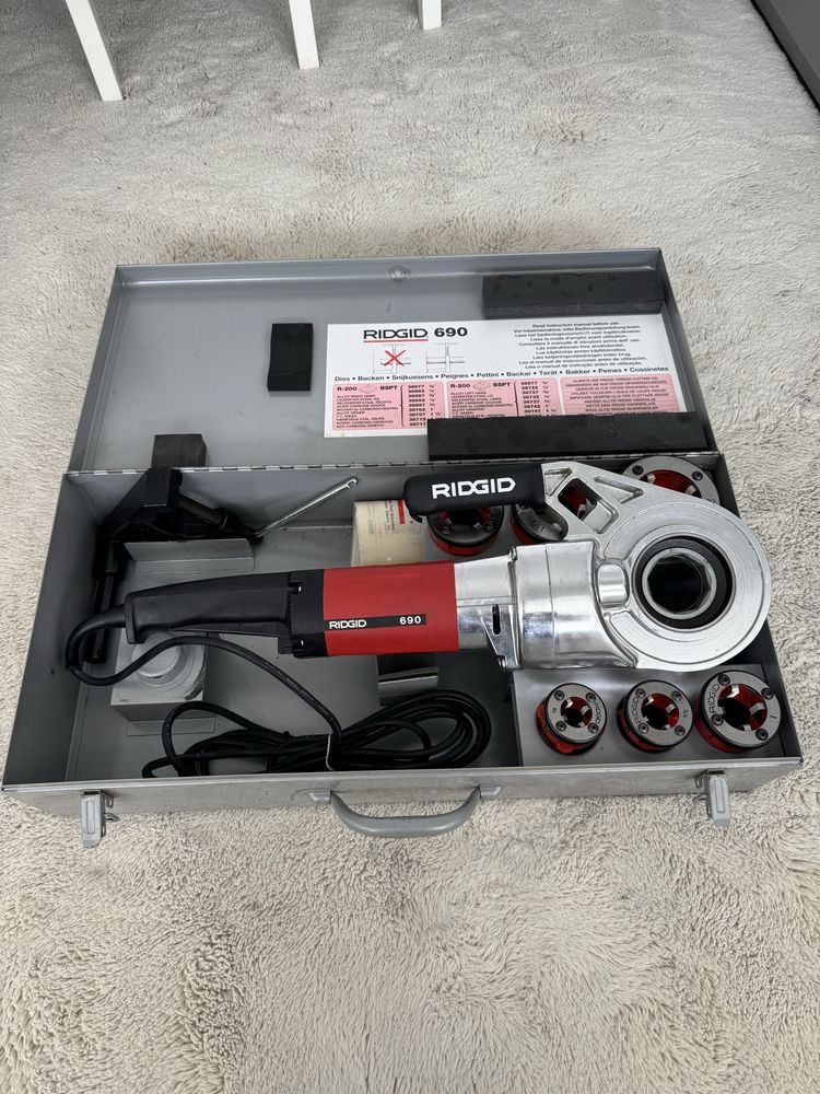 Filiera electrica ridgid de vanzare