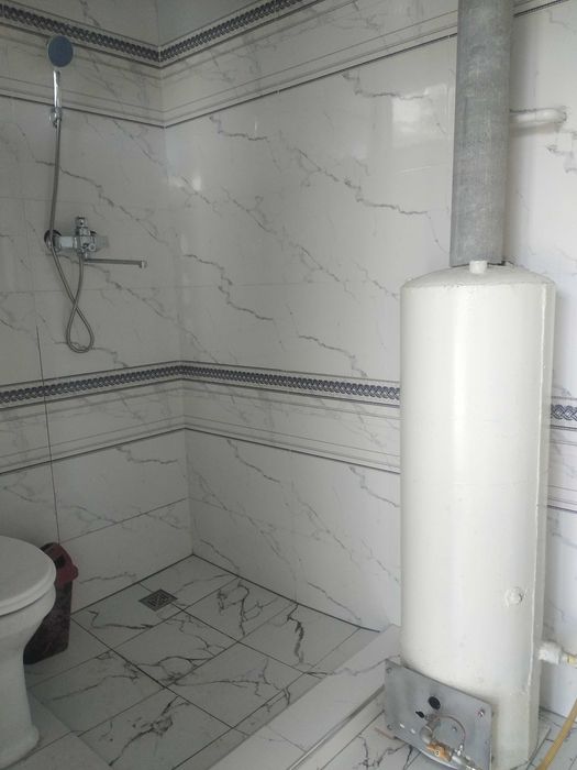 4,5 sotik xovli sotiladi