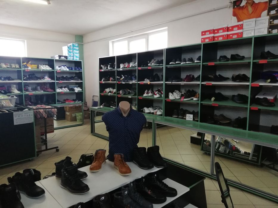 Mobilier magazin,sistem antifurt,standuri busturi