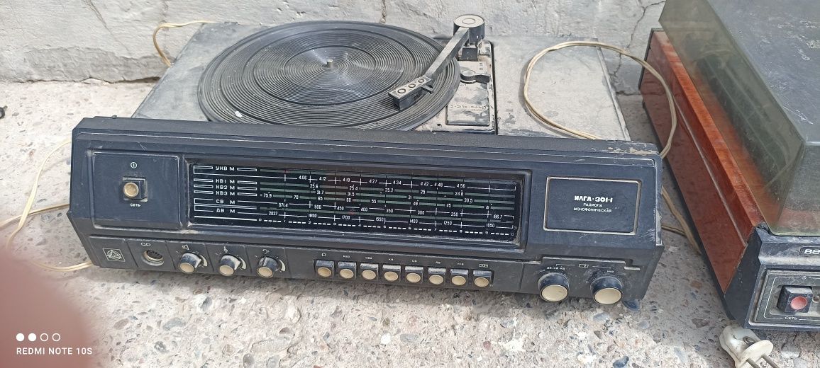Radiola retro texnika
