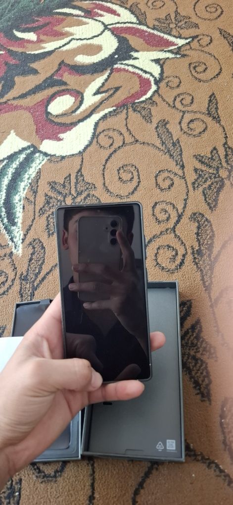 Samsung s25 Ultra 12/256 gb kumush rang