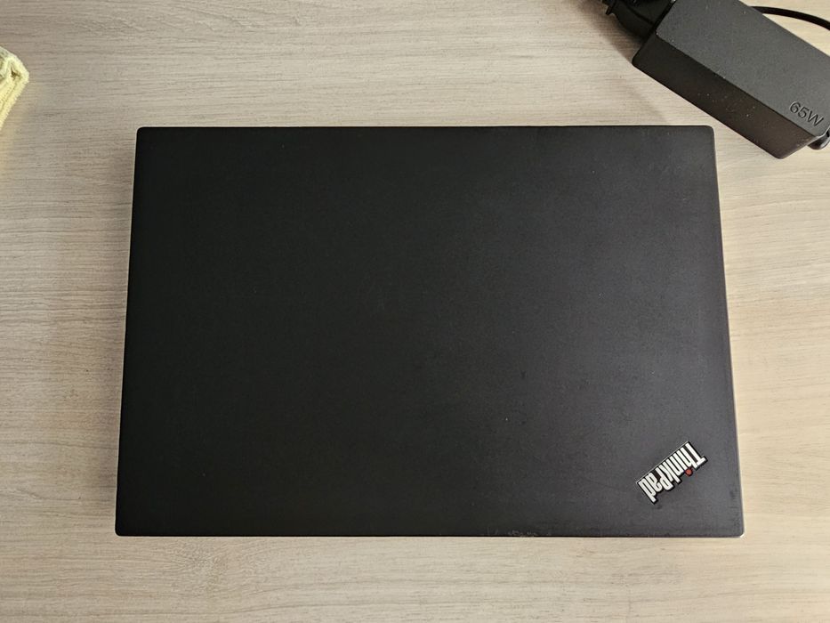 Laptop Business Lenovo T490s