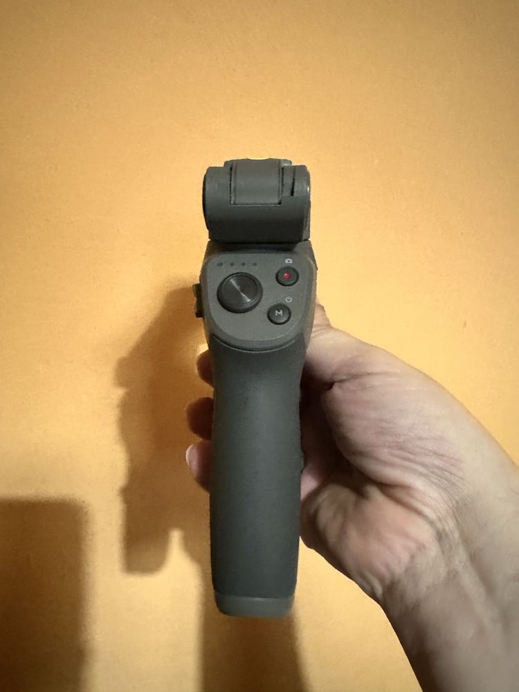 Stabilizator DJI Osmo Mobile 3 - stare foarte buna