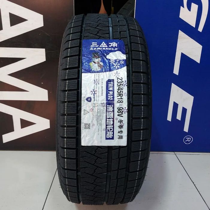 Зимние шины 235/45/r18 Triangle pl02