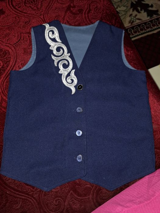 Продам жилет  национальный