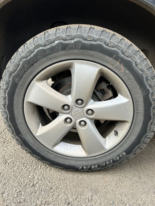 Anvelope General Second Hand 225/65R17