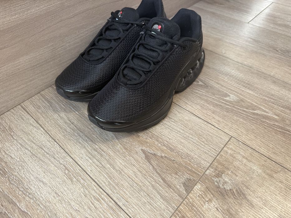 Nike Air Max DN Black Metallic Grey