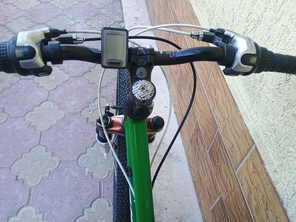 Kona 24 цола.         .