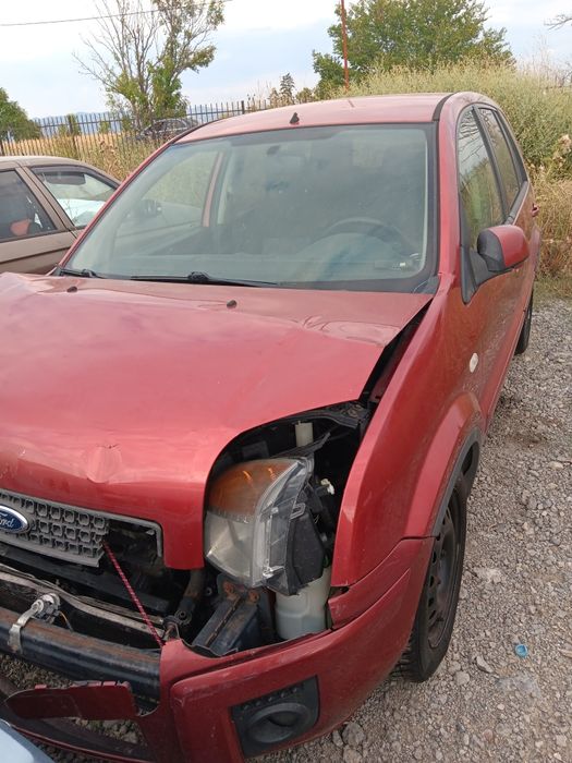 Форд Фюжън на части