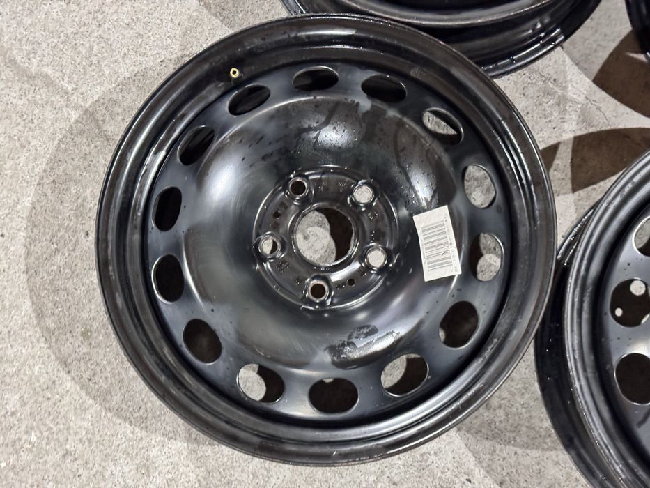 4бр железни VW Golf Pasat 16цола