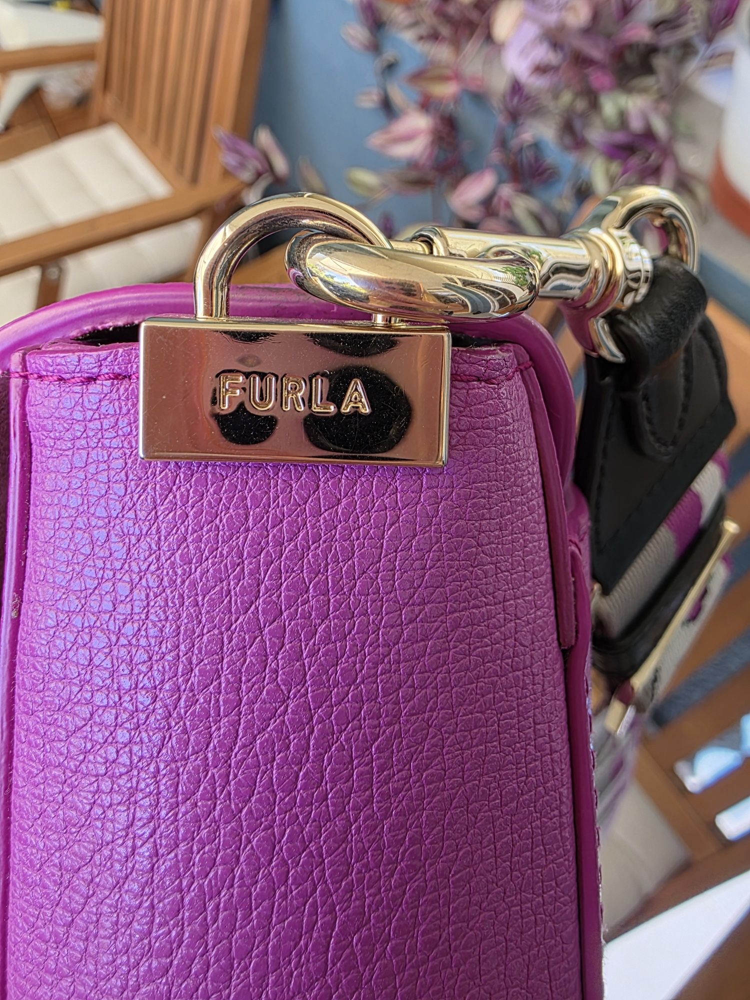 Furla metropolis чанта